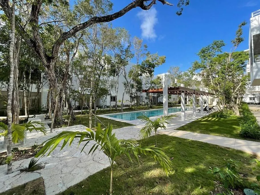 Encanto Private Balcony 2 Pools Gym Only 5 Minutes To Tulum Beaches Apartment