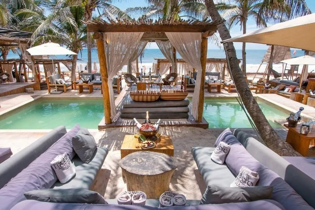 Encanto Private Balcony 2 Pools Gym Only 5 Minutes To Tulum Beaches