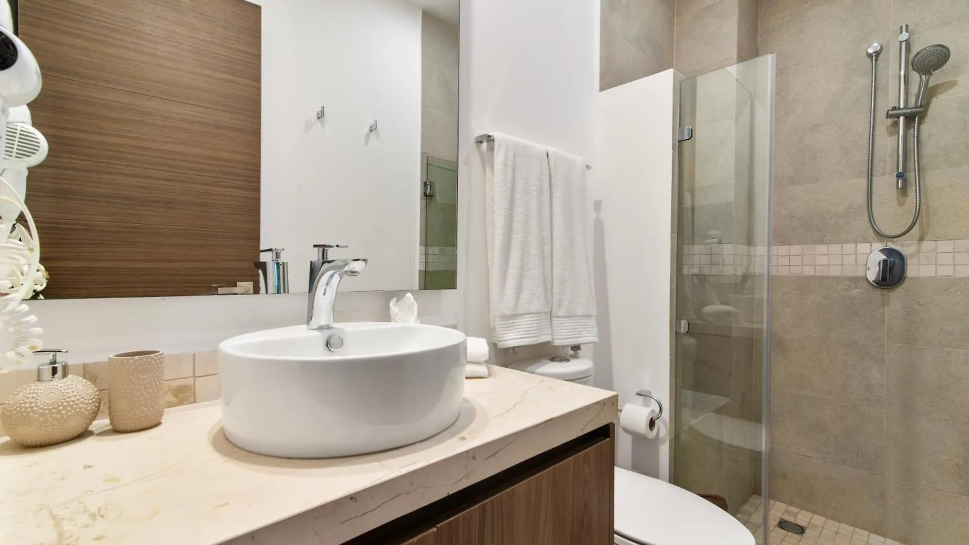 Encanto Private Balcony 2 Pools Gym Only 5 Minutes To Tulum Beaches