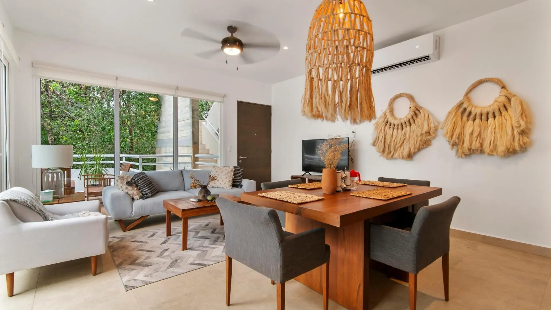 Encanto Private Balcony 2 Pools Gym Only 5 Minutes To Tulum Beaches Apartment